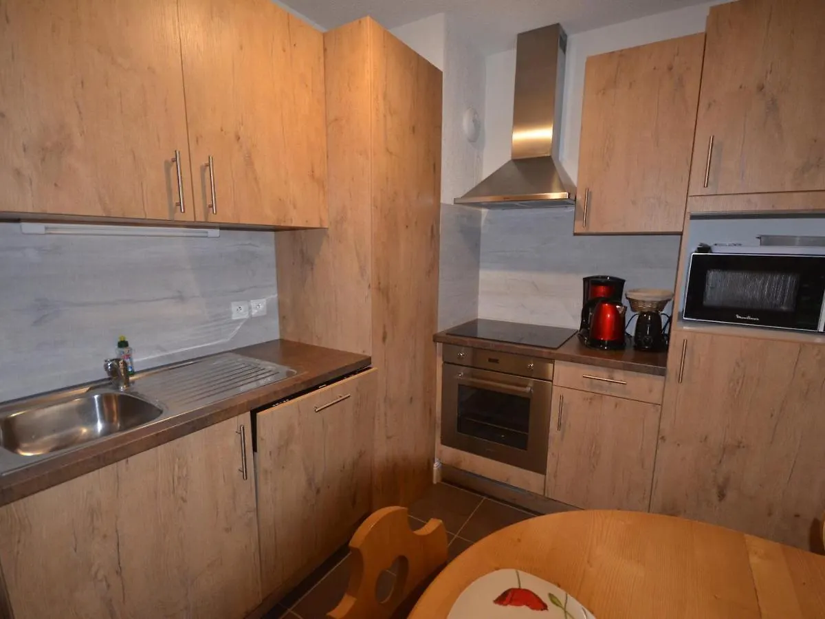 Appartement Au Centre Des Gets, Proche Pistes Et Commerces, Terrasse Et Garage Inclus - Fr-1-623-161 Les Gets