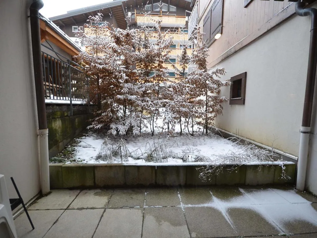 Appartement Au Centre Des Gets, Proche Pistes Et Commerces, Terrasse Et Garage Inclus - Fr-1-623-161 Les Gets 0*,  France